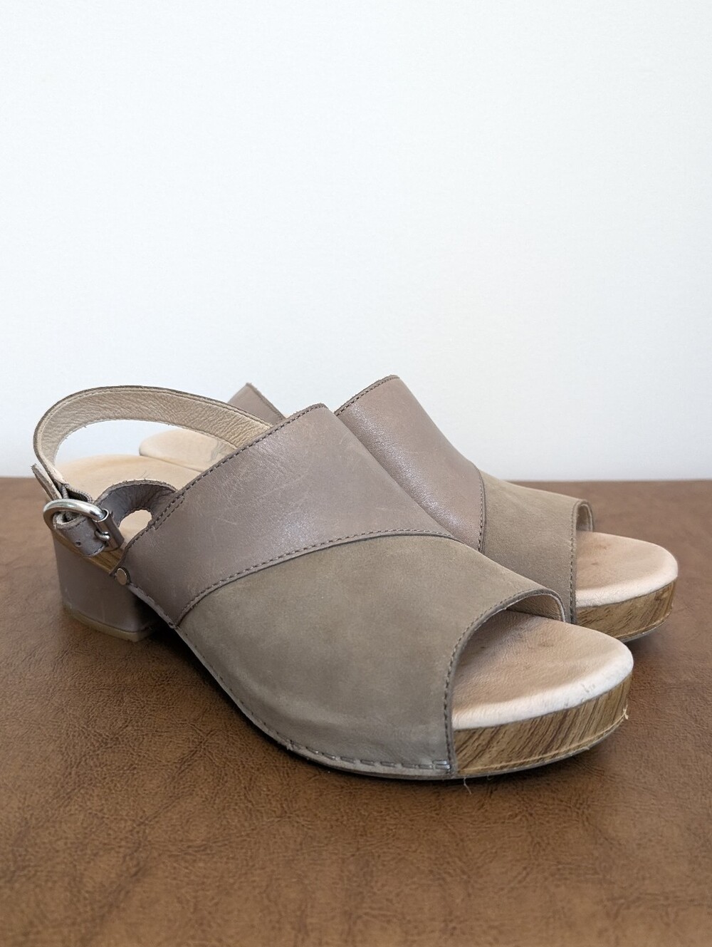 Dansko Reggie Taupe Leather Peep Toe Wedge Sandals Slingback EU 40 US 9.5-10